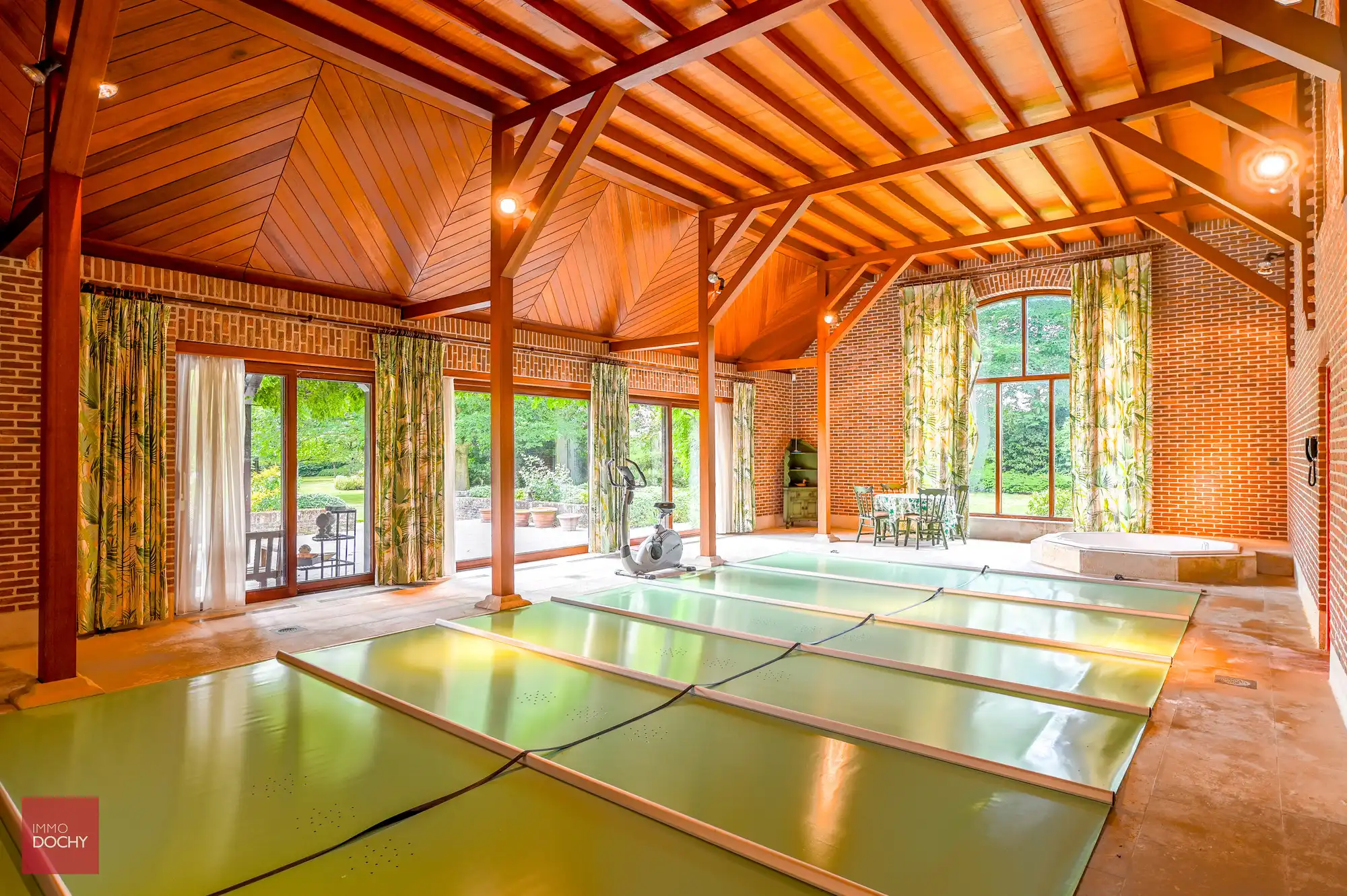 Ruim landhuis in prachtig domein van ca. 2ha foto 12