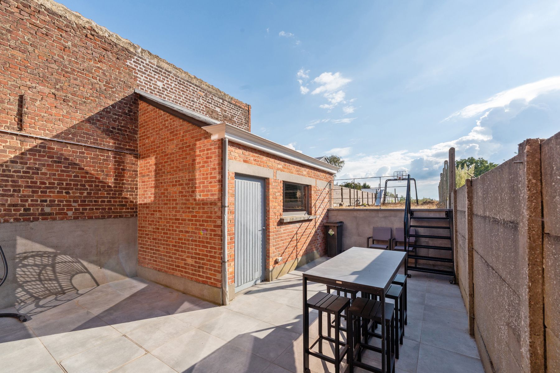 Instapklare energiezuinige woning in centrum Lede foto 14