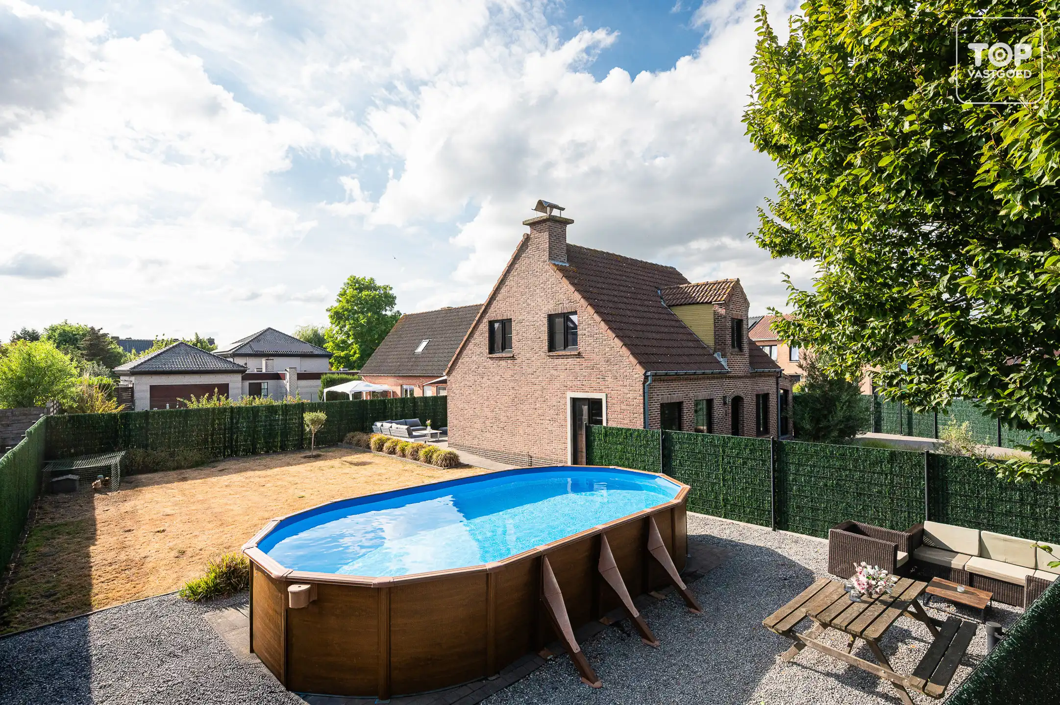 Alleenstaande woning met 4 slaapkamers en zwembad foto 27