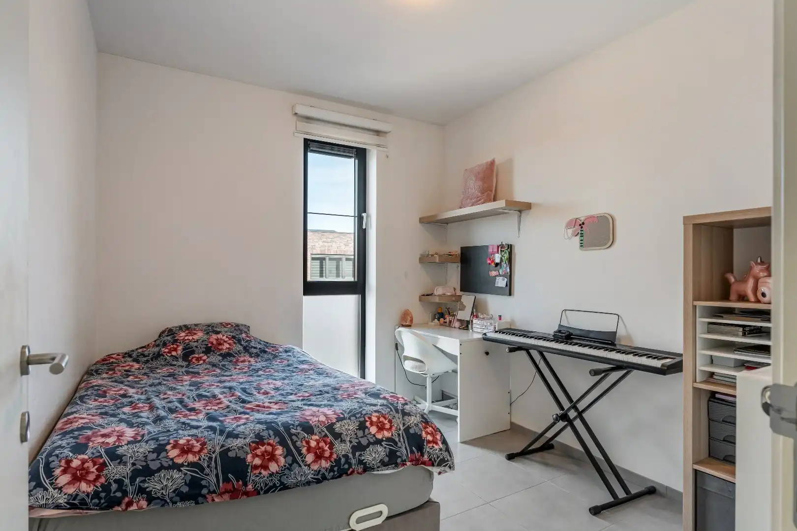 Verzorgde woning met hedendaags energiecomfort, terras, tuin en garage, ideaal voor jong gezin! foto 33