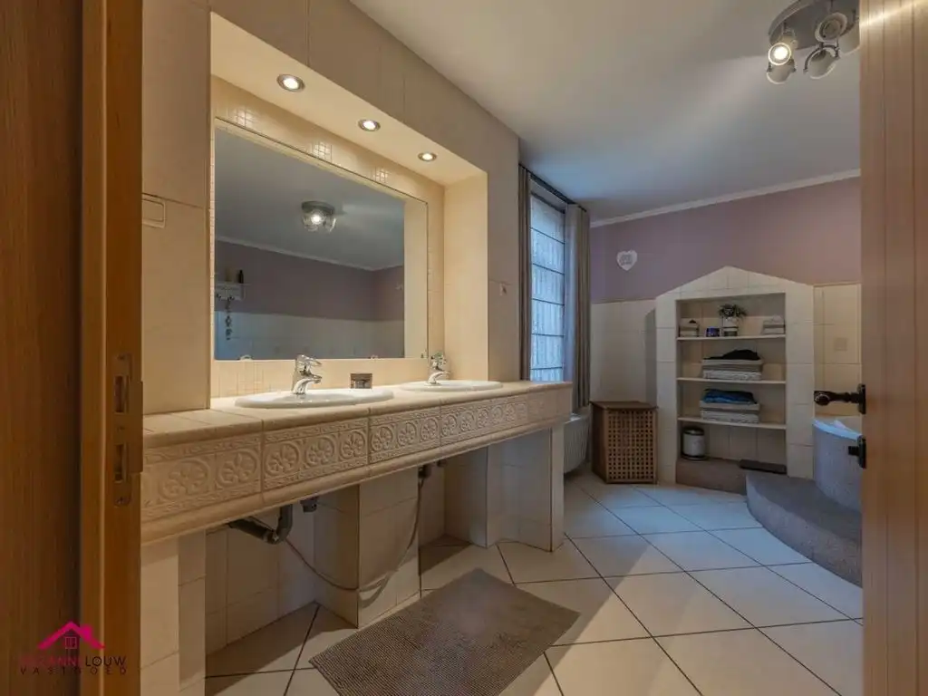 Hoogwaardig afgewerkte, landelijke villawoning foto 24