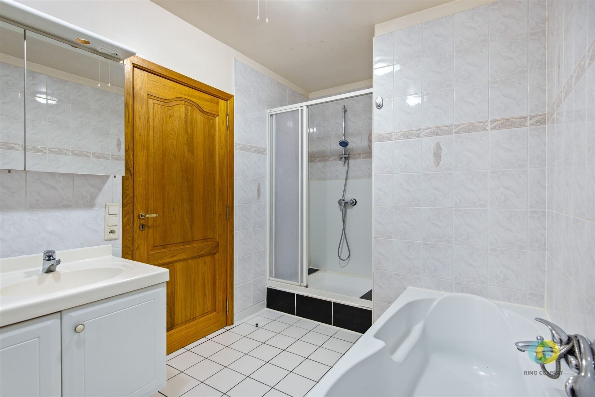 buitengewone villa met 6 slaapkamers en  zwembad foto 10
