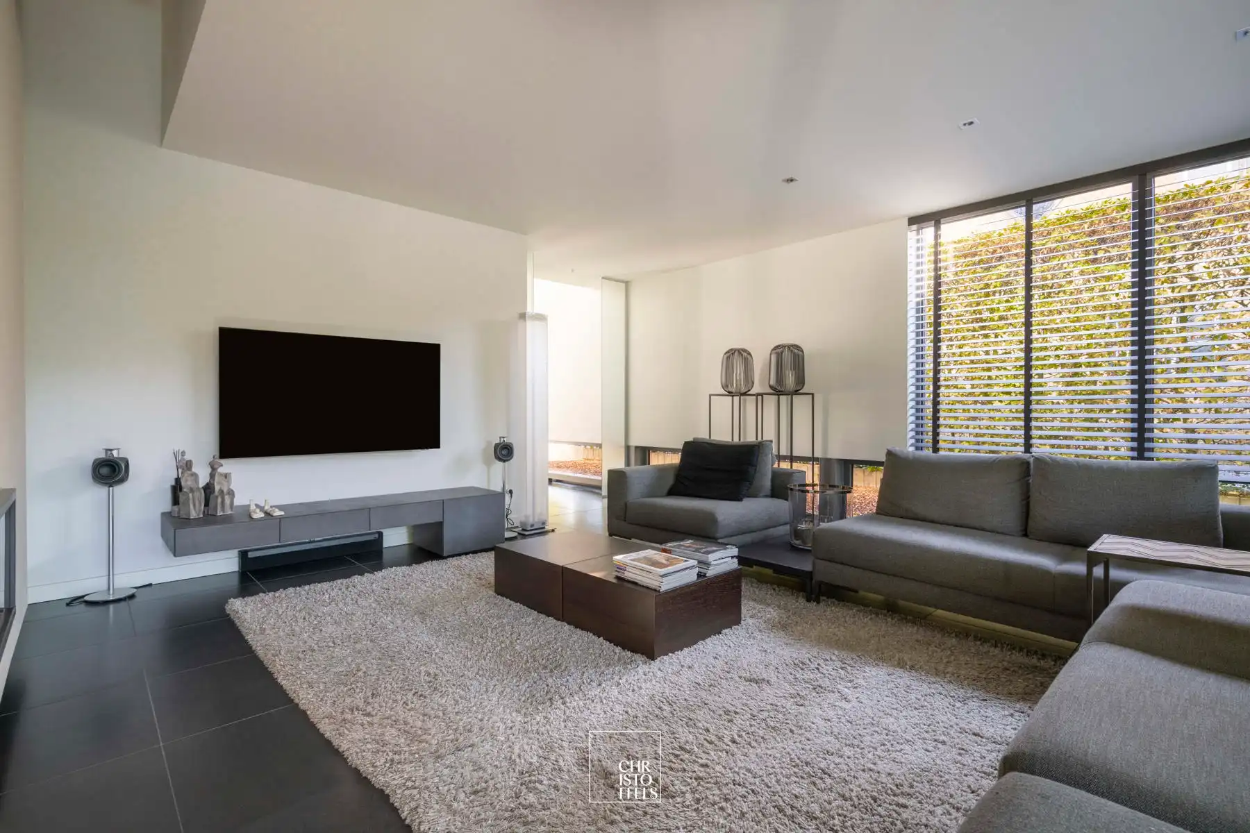 Moderne villa (374 m²) met zwembad en poolhouse op perceel van 1.039 m² foto 35