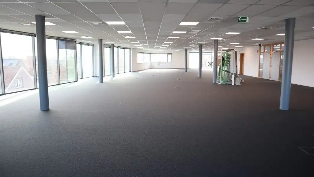 Strategisch gelegen eigentijdse kantoren te huur in Melle foto 7