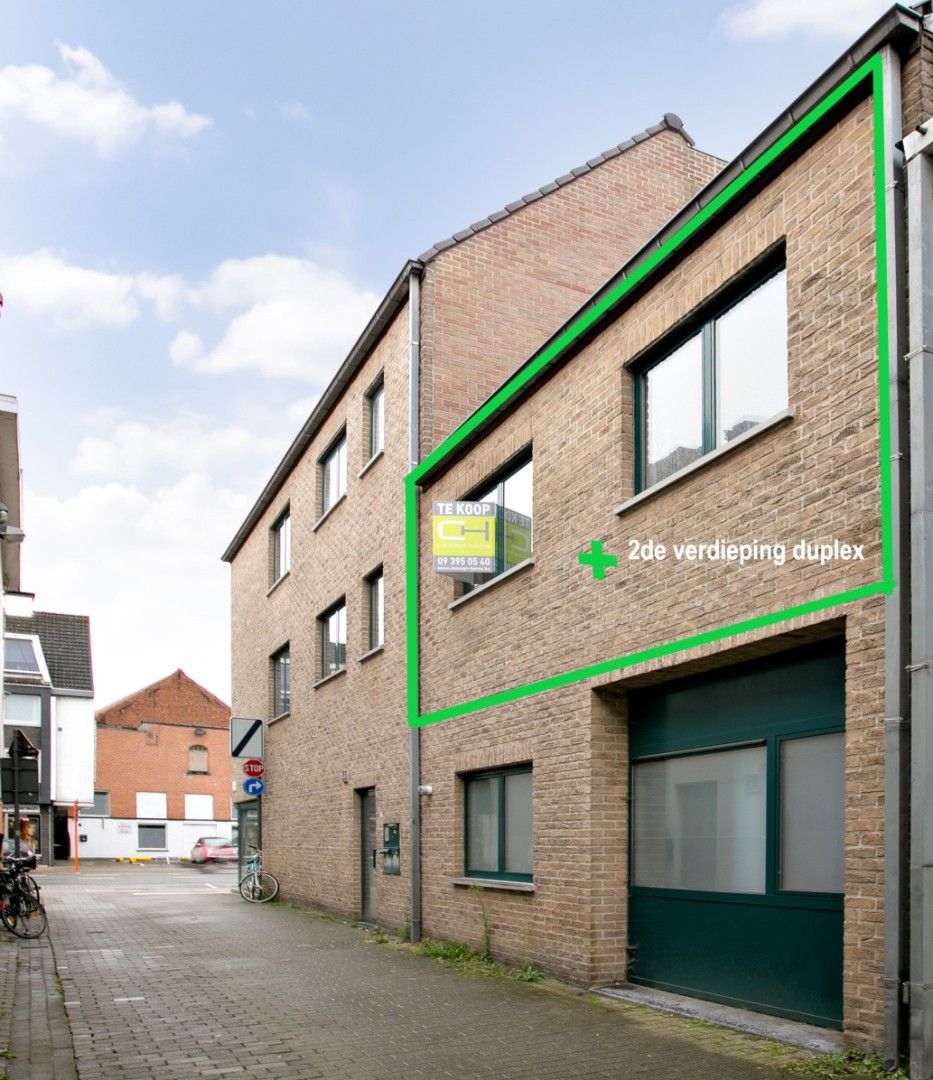 Ruim duplex appartement met twee slaapkamers te koop in Deinze foto 6