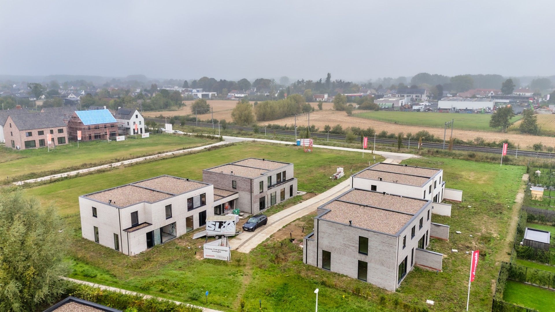 Moderne energiezuinige woning met 4 slpk’s en garage foto 6