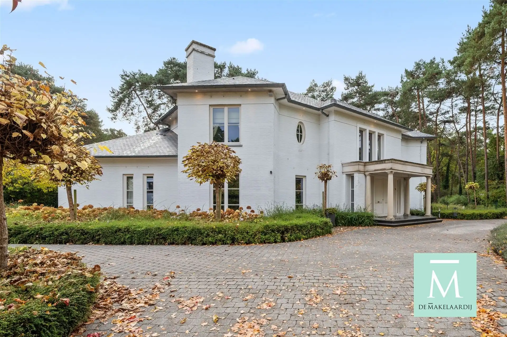 Stijlvolle villa met prachtige tuin, gelegen in het groen foto 4
