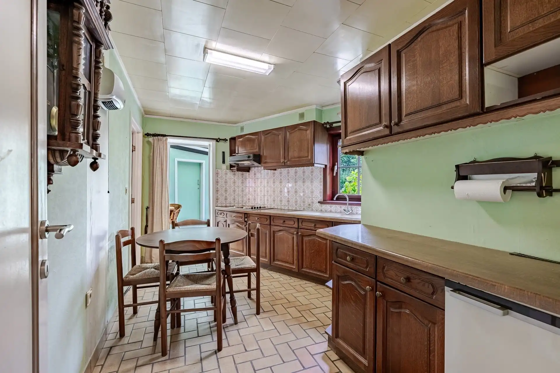 Te renoveren woning op toplocatie! foto 15
