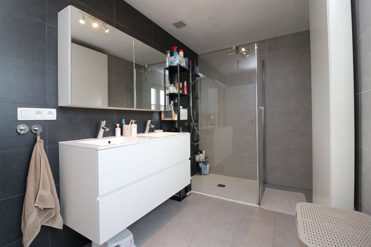 Landelijke woning, label B, centraal gelegen nabij bosrijke omgeving  foto 21