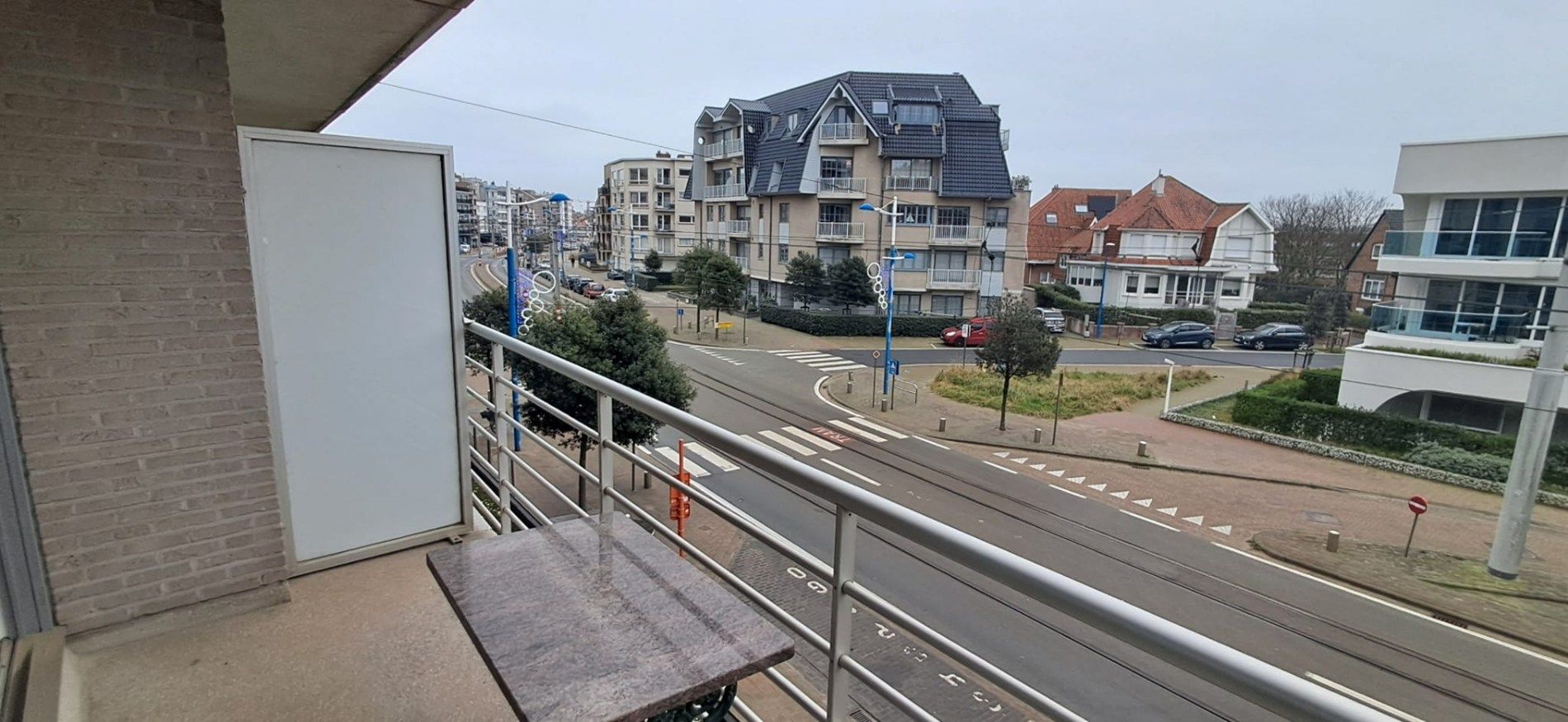 ZONGERICHT 2 SLAAPKAMERAPPARTEMENT OP 100 M VAN DE ZEEDIJK foto 4
