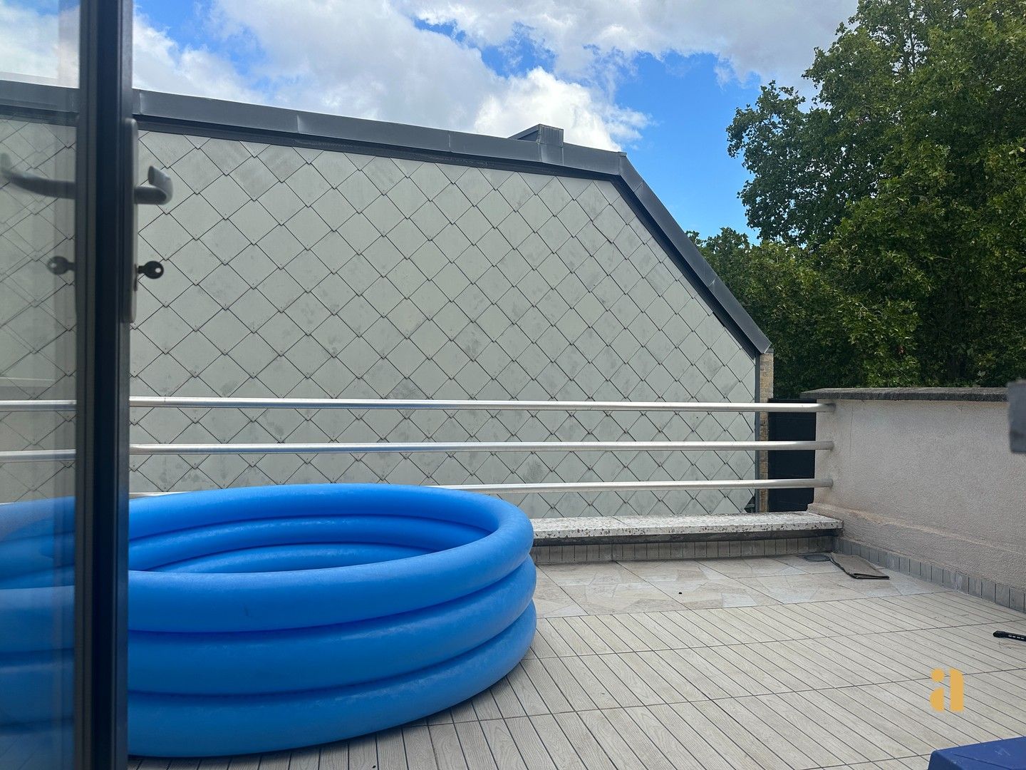 Woning met praktijkruimte of plek voor 2 gezinnen foto 22