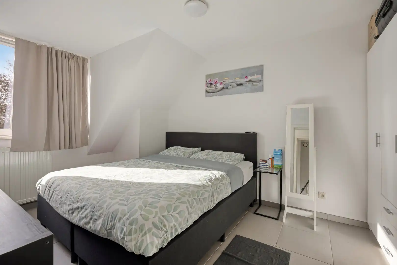 Kleinschalig appartementsgebouw bestaande uit 4 appartementen + 4 carports. foto 21