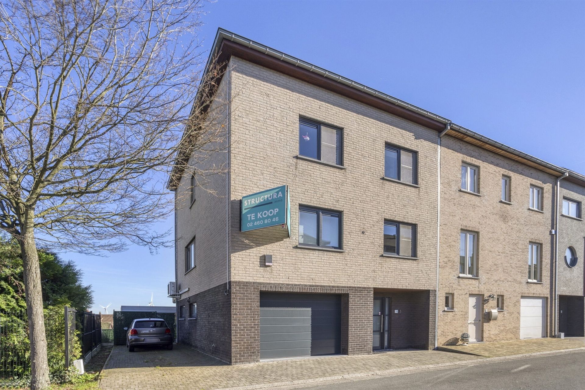 Grote instapklare woning nabij centrum Asse foto {{pictureIndex}}