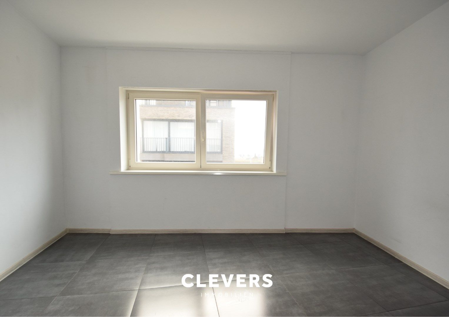 Ruim appartement met 3 slaapkamers  foto 6