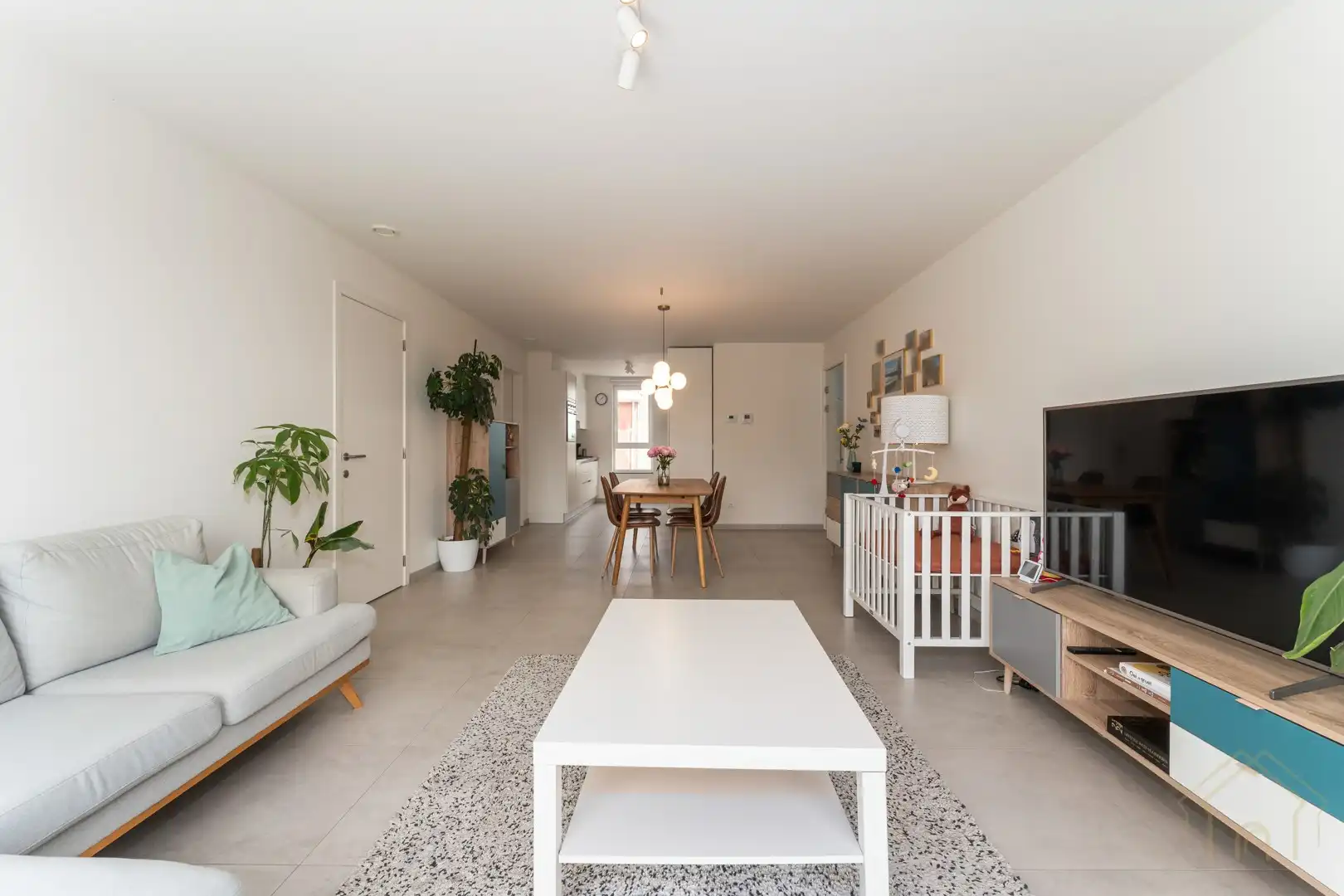 Recent en instapklaar appartement met drie slaapkamers en zonnig terras in hartje Menen foto 5