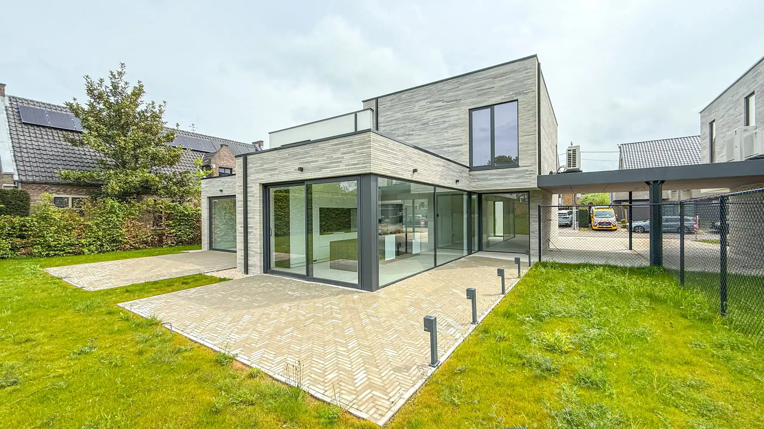 Hoogwaardig afgewerkte woning met industriële look! foto 43