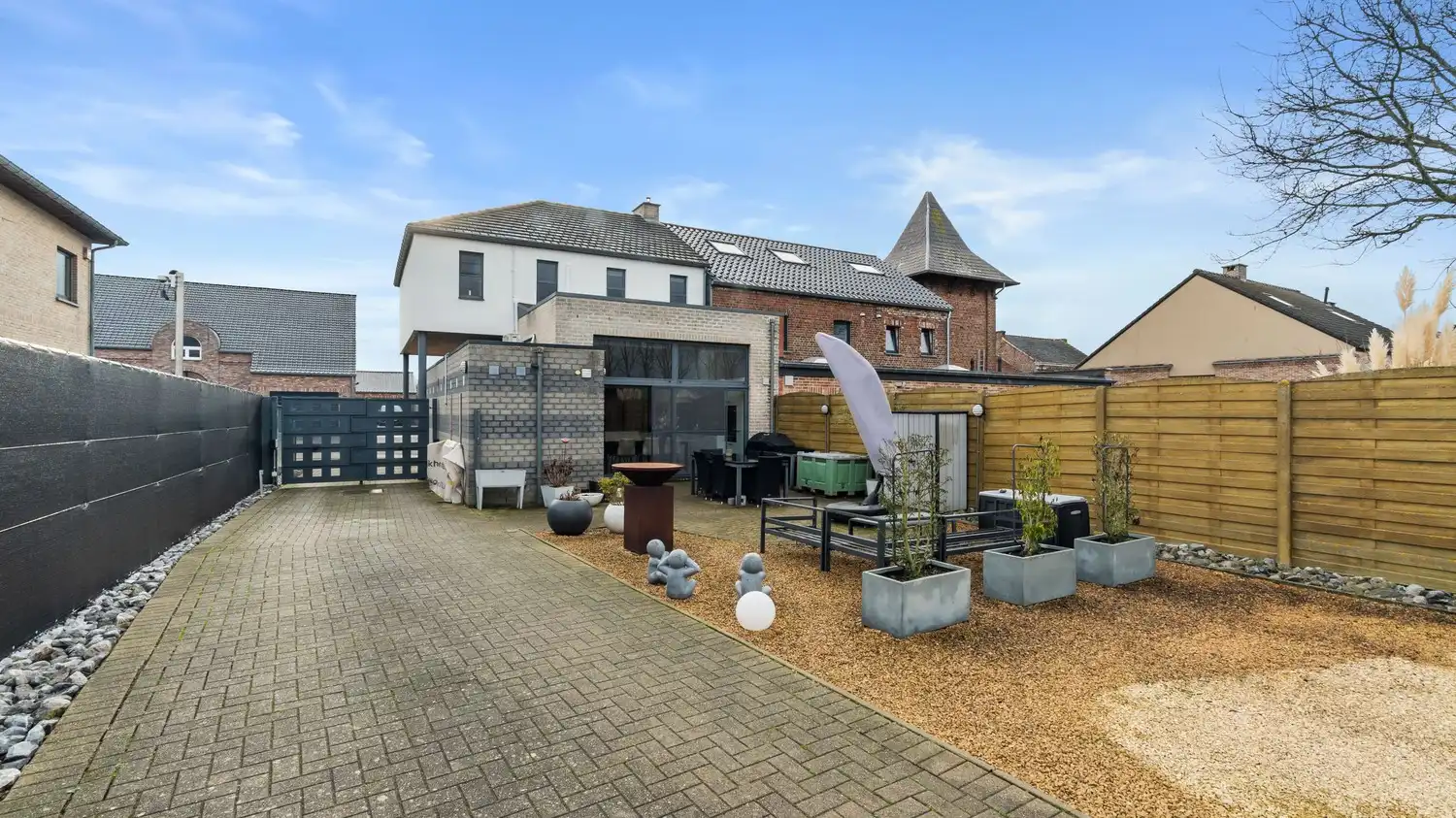 Instapklare woning met 3 slaapkamers en zeer grote tuin foto 22