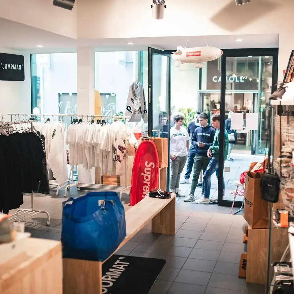 Pop-up ruimte Kortrijk te huur foto 5