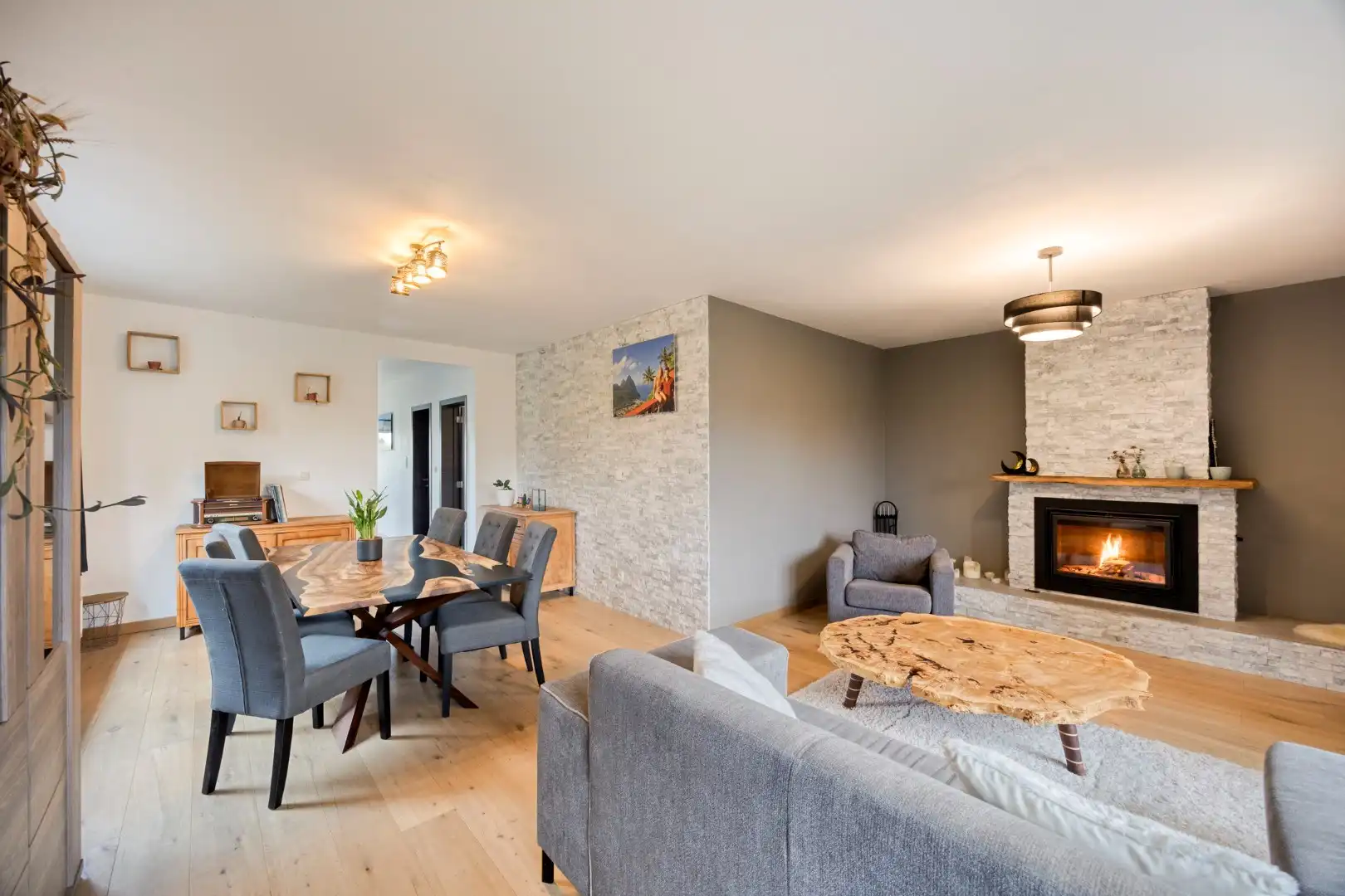 Open bebouwing met 4 slaapkamers, bureau, garage en prachtige tuin in Boutersem – EPC 158 kWh/m² - bewoonbare opp. 282 m² foto 4