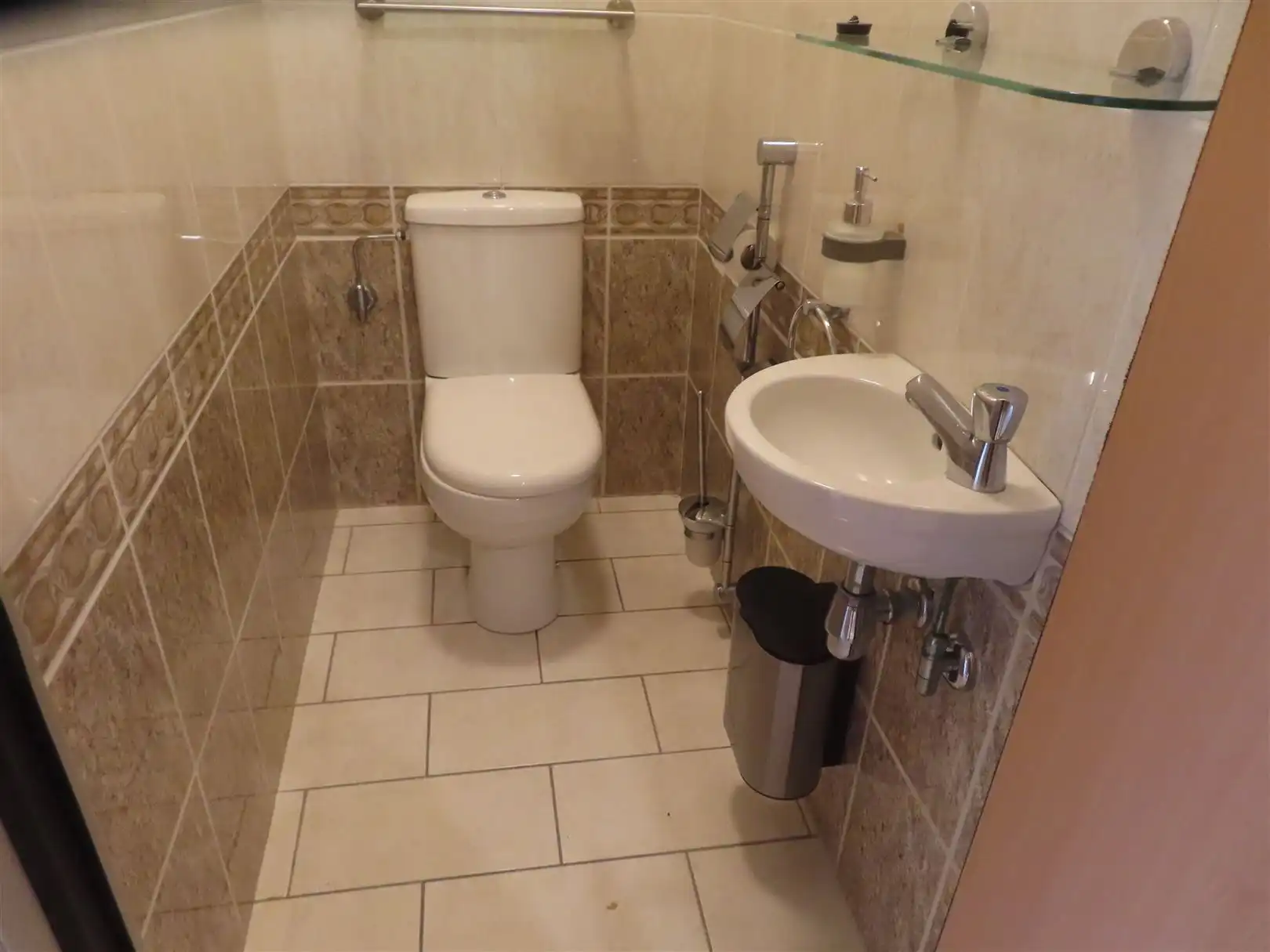 Energiezuinig appartement met terras, airco & garagebox! foto 12