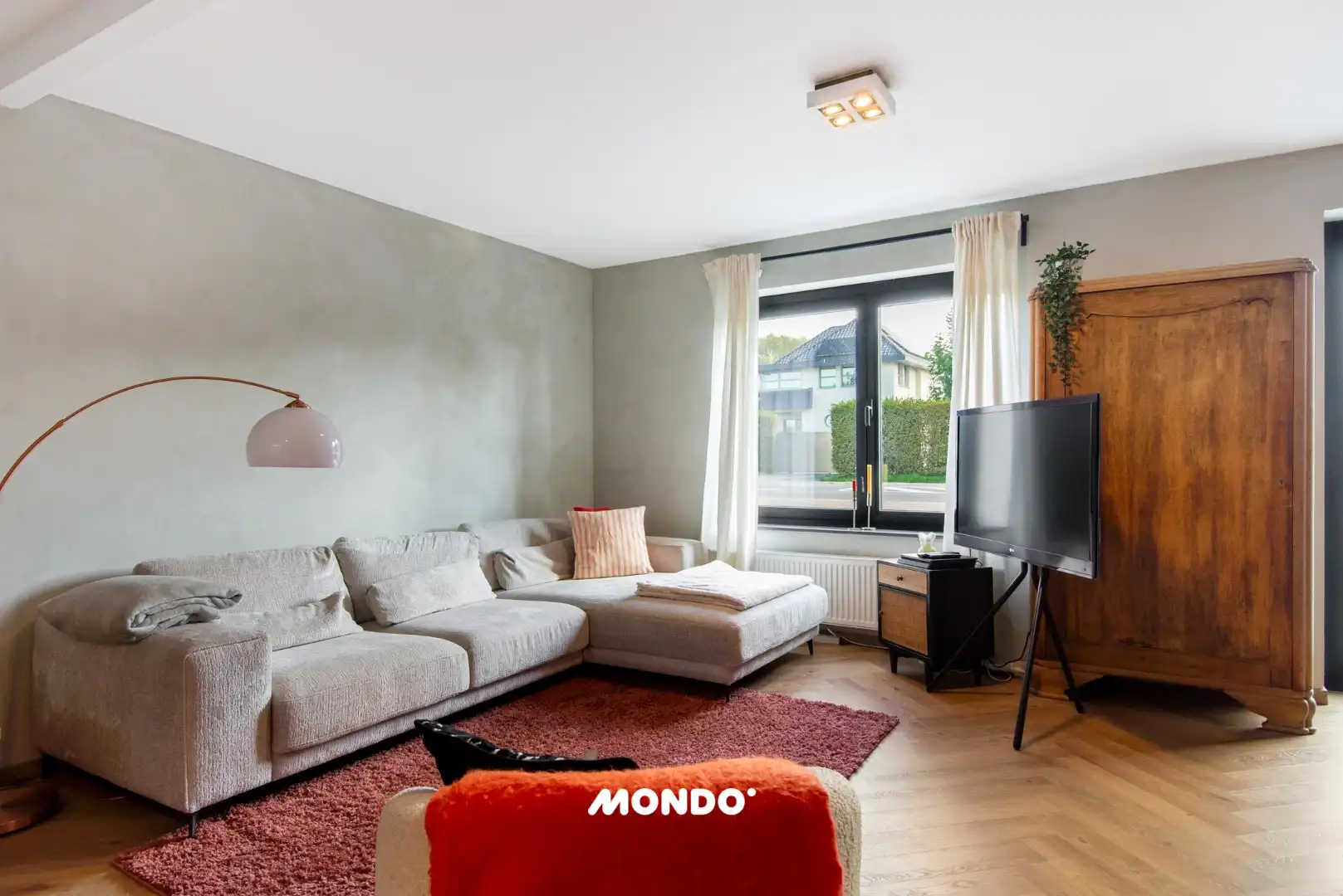 Instapklare halfopen woning met zonnige westgerichte tuin! foto 5