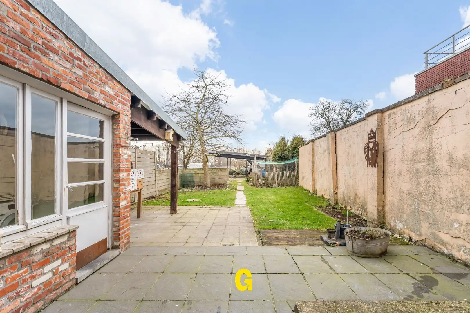 Leuke rijwoning met karakter, 3 slaapkamers, uitbreidingsmogelijkheden op zolder en gezellig tuintje met carport bereikbaar langs achter. foto 23