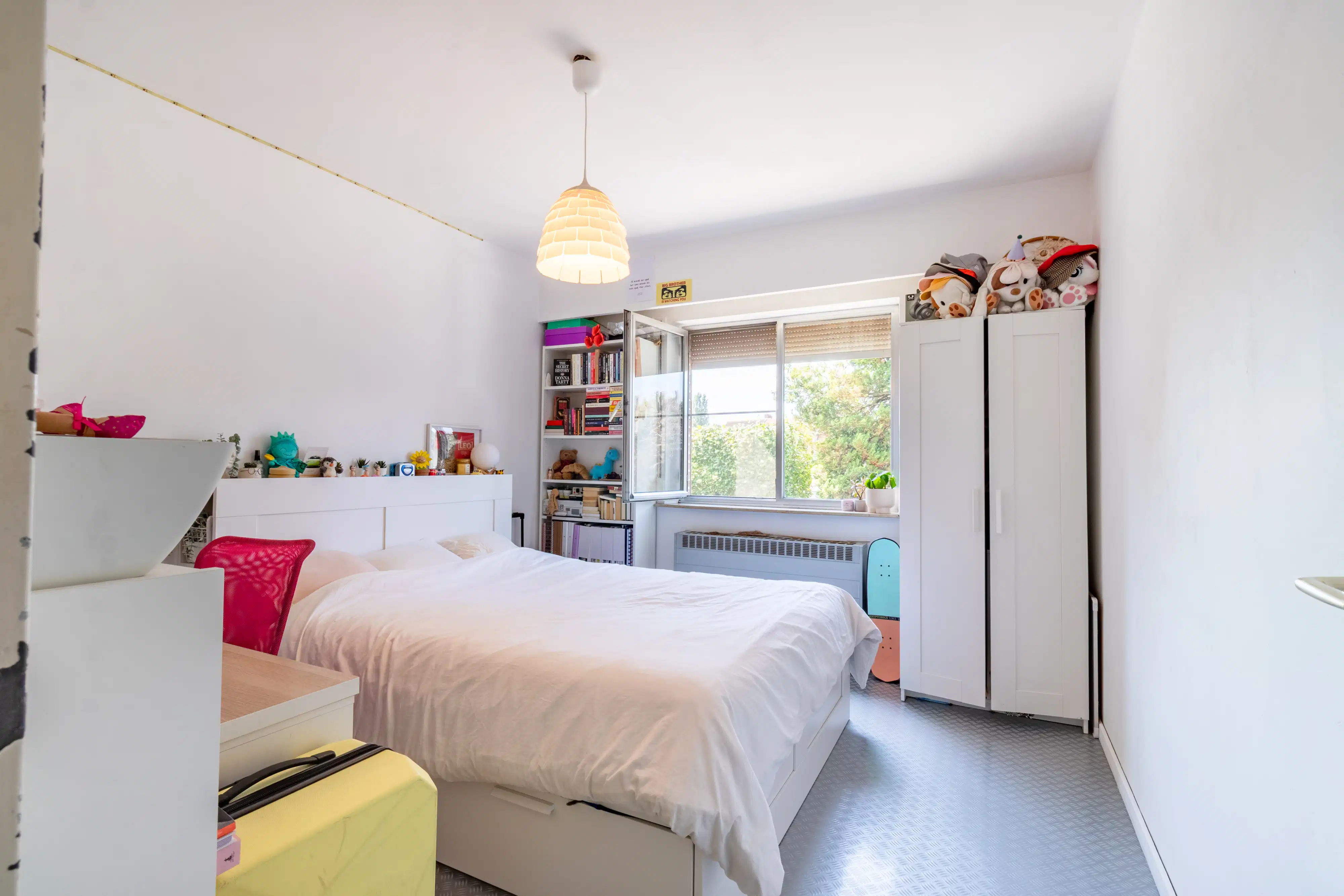 Praktisch appartement met garagebox en twee terrassen foto 7