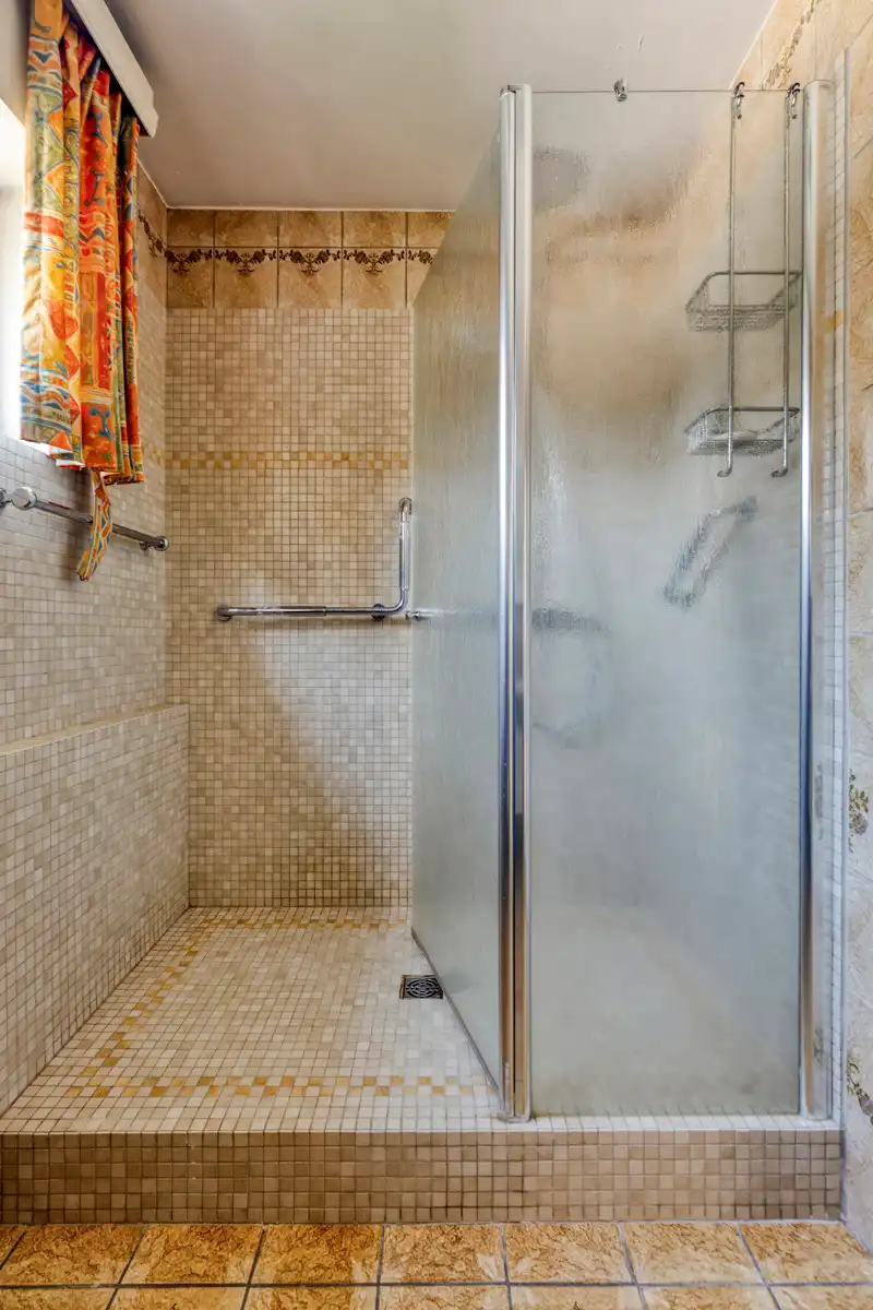 Karaktervolle villa met 4/5 slaapkamers foto 21