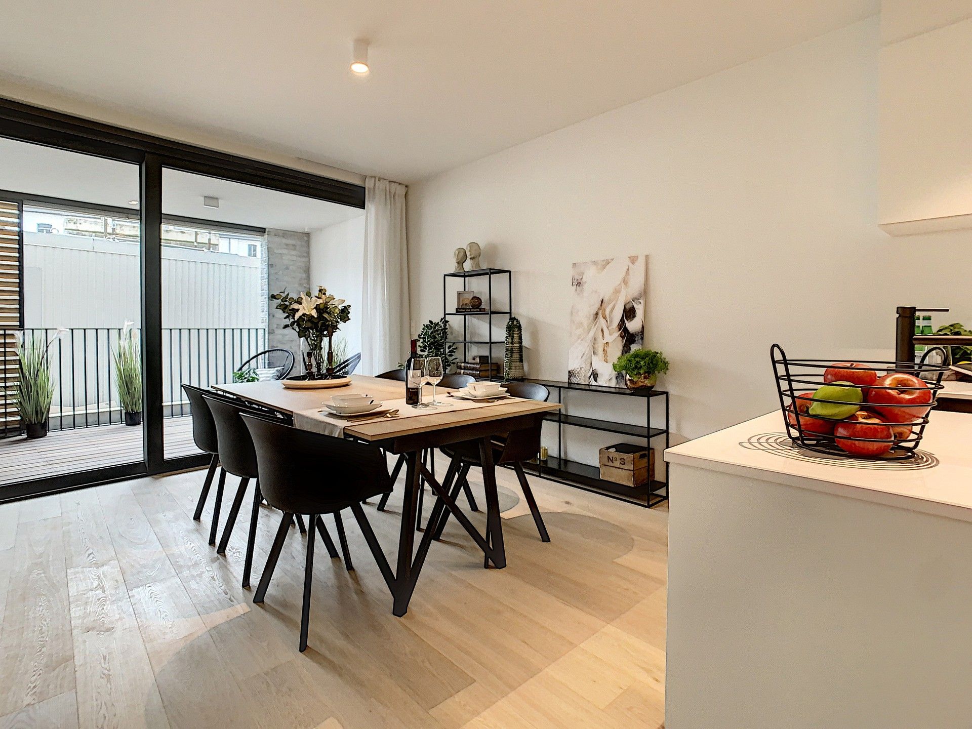 Gelijkvloers nieuwbouw appartement met terras van 18 m² en 2 slaapkamers in prestieuse residentie Refuga in hartje Hasselt. foto 6