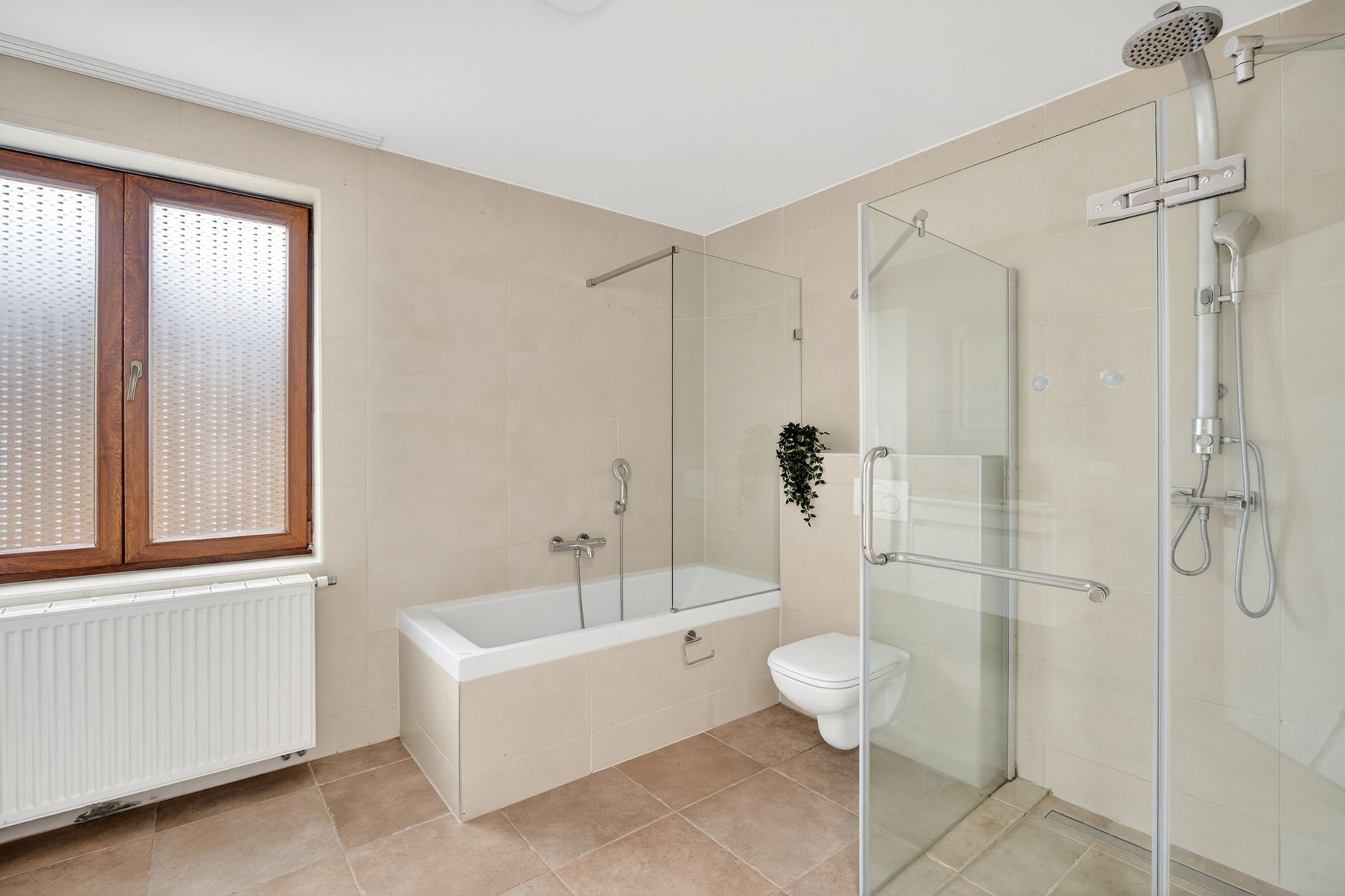 Duplex appartement in centrum Sint-Niklaas met 3 slaapkamers foto 10