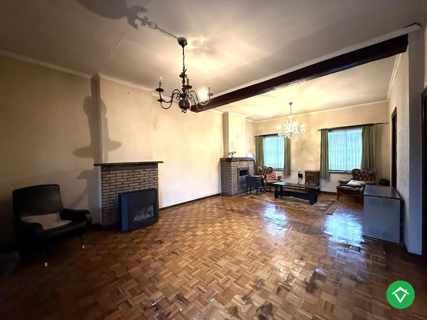 Ruime woning met 5 slaapkamers, garage en diepe tuin te Houthulst foto 6