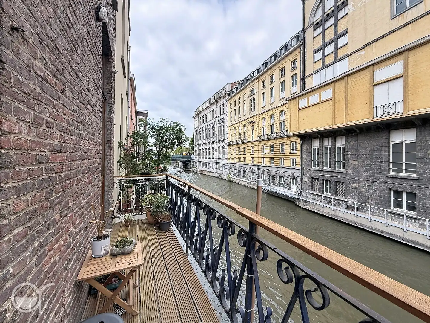 Gezellige woning gelegen aan de Ketelvaart te Gent foto 6