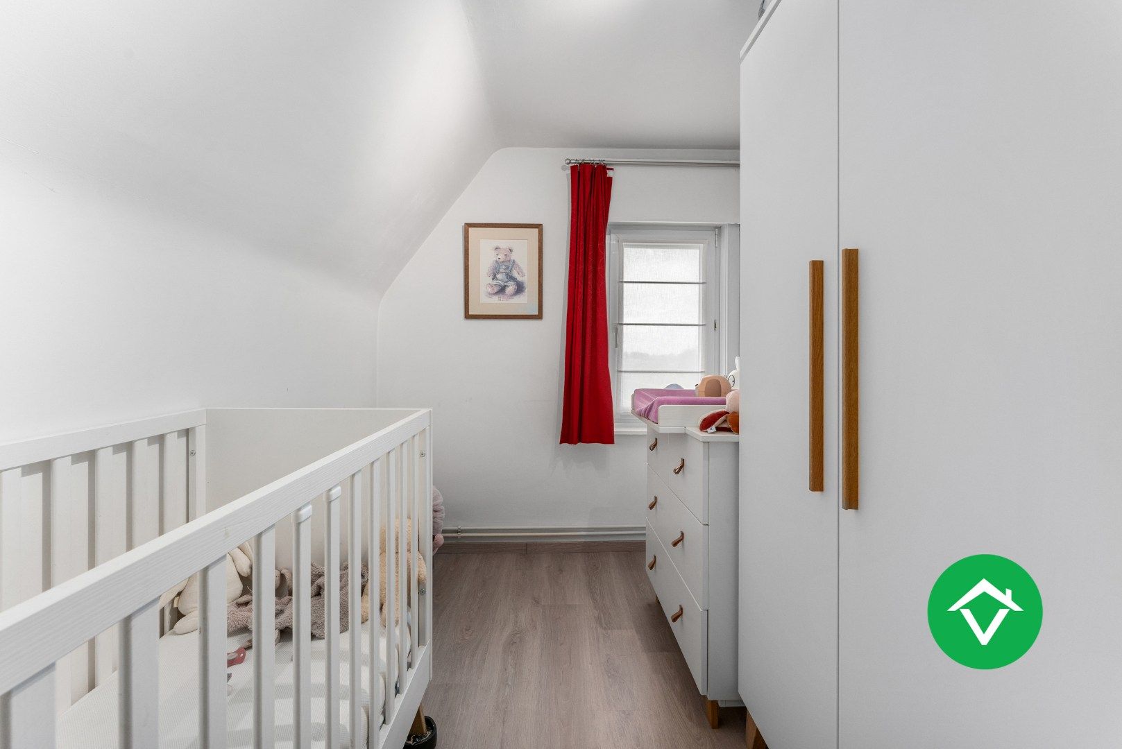 Instapklare alleenstaande woning met zuidgerichte tuin in Staden foto 15