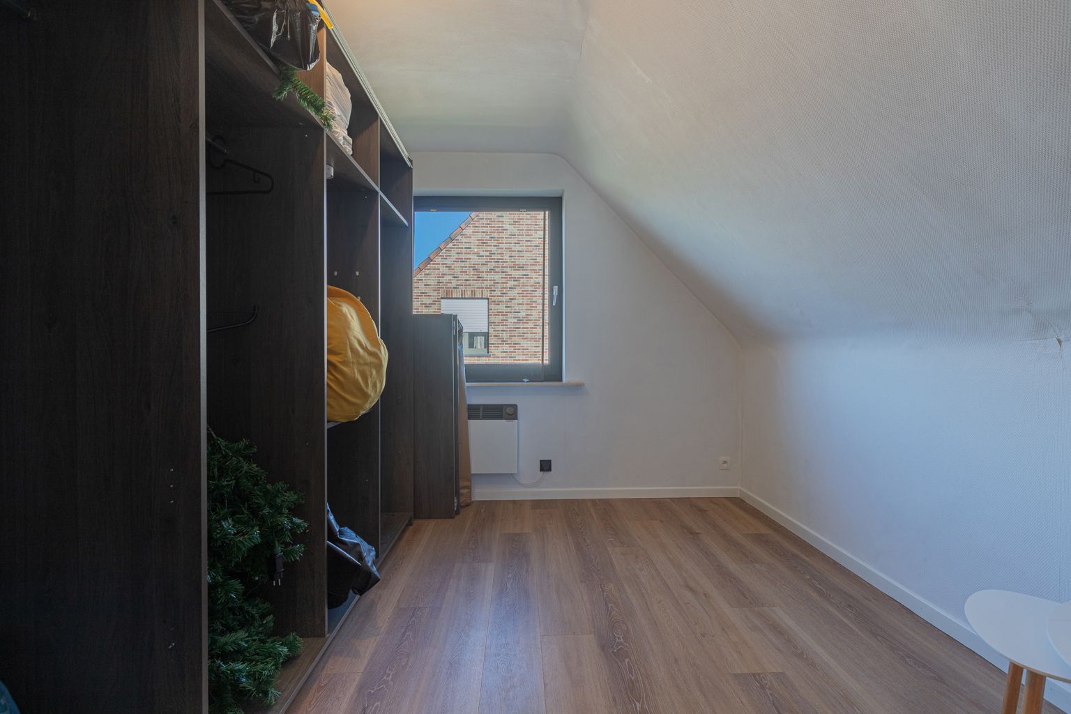 Charmante villa met 3 slpk, garage en zuidwest gelegen tuin foto 16