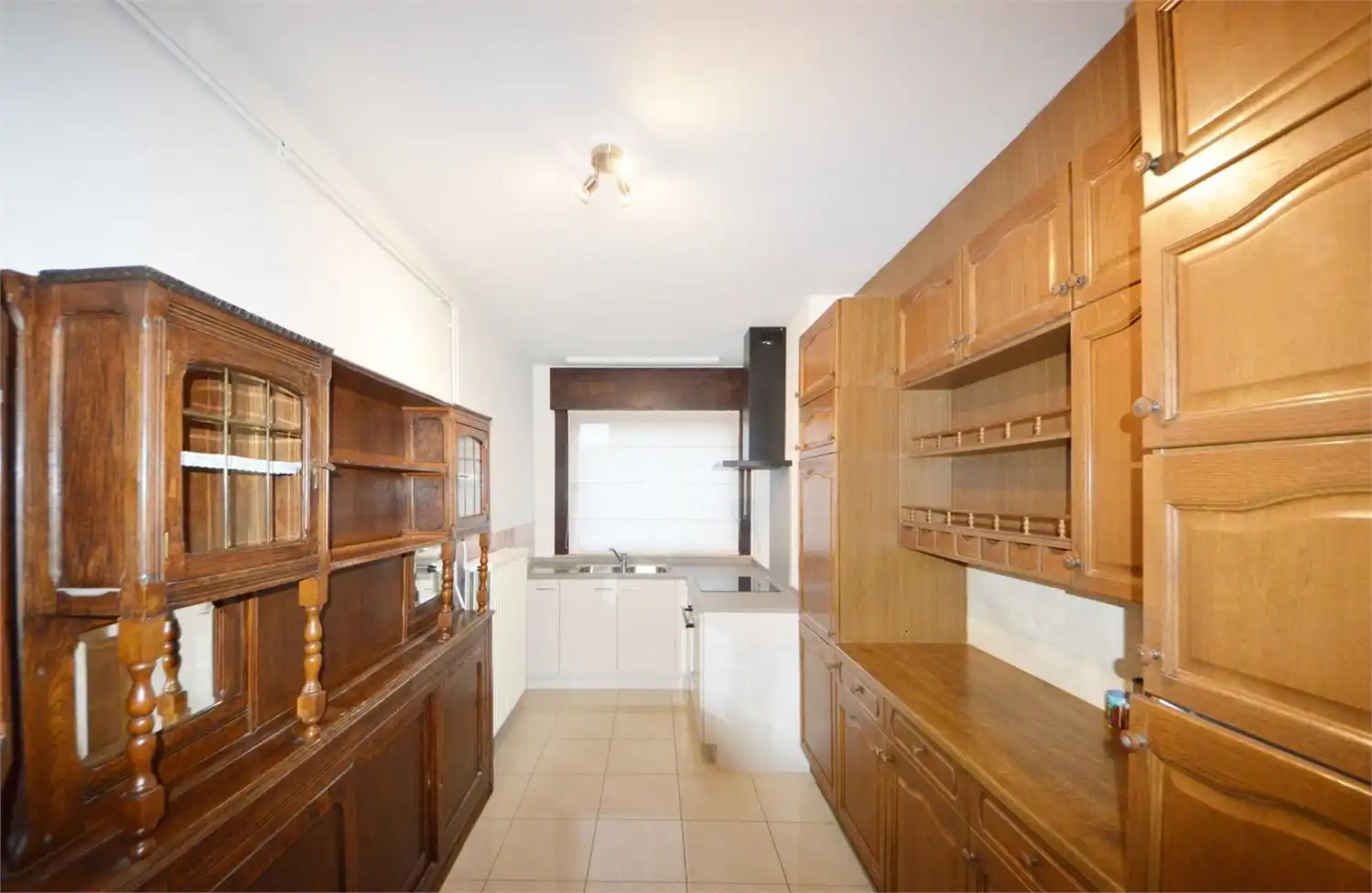 RUIME WONING 4 SLPK, GARAGE EN RUIME TUIN foto 17