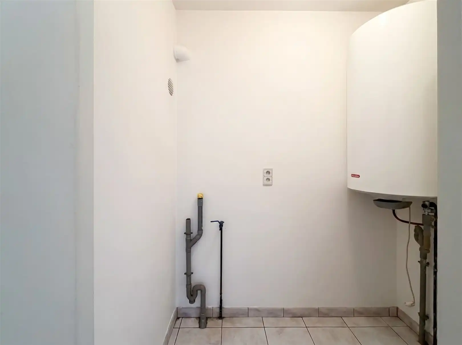 Centraal gelegen appartement in Maria-ter-Heide foto 11
