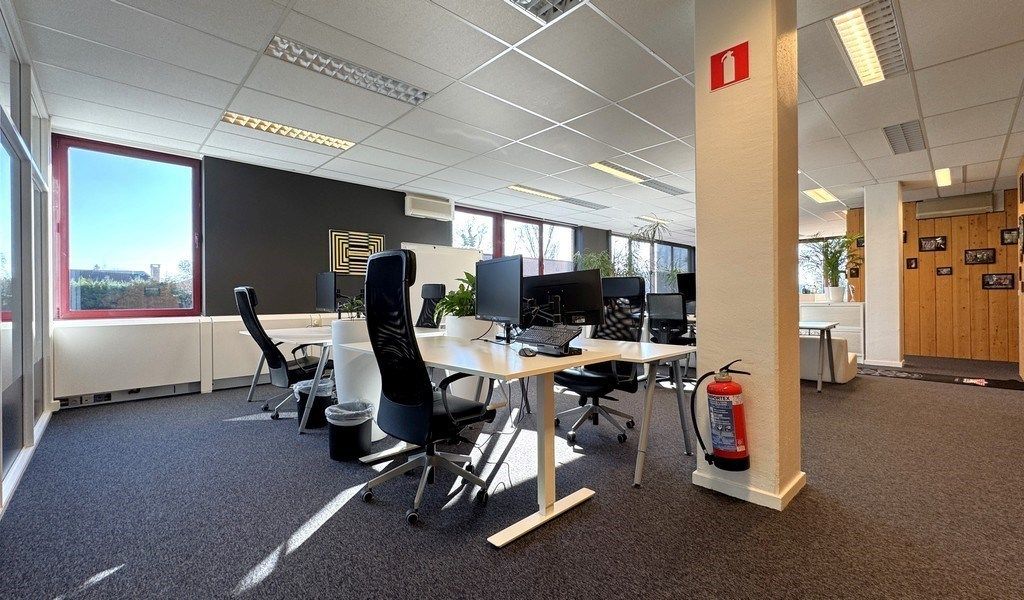 Instapklare kantoren te huur vlakbij A12 in Aartselaar foto 6
