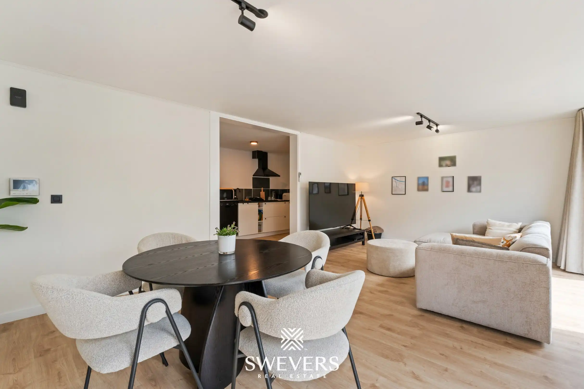 Instapklaar appartement met 2 slaapkamers en lift in centrum Beringen  foto 7