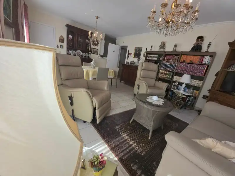 Charmant en lichtrijk hoekappartement op toplocatie aan zee! foto 4