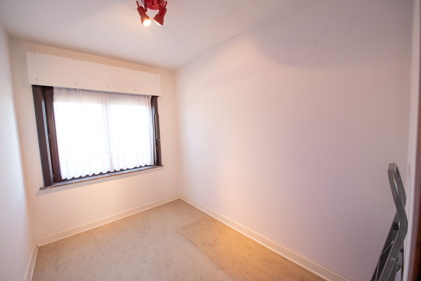 Goed gelegen, stevige woning op 900 m² met perfecte oriëntatie in Zulte (Machelen)! foto 12