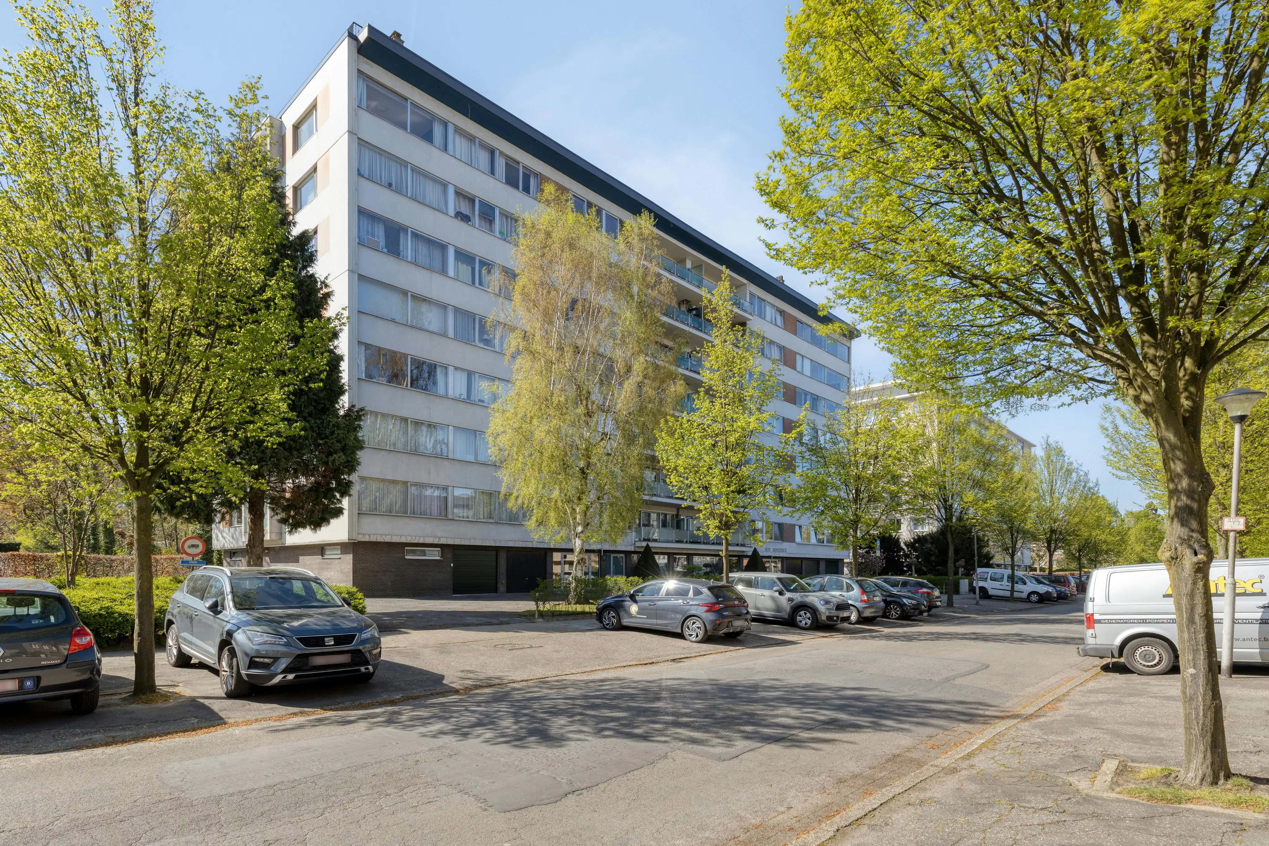 Appartement met 2 slaapkamers, terras en autostaanplaats te koop in Hoboken foto 15