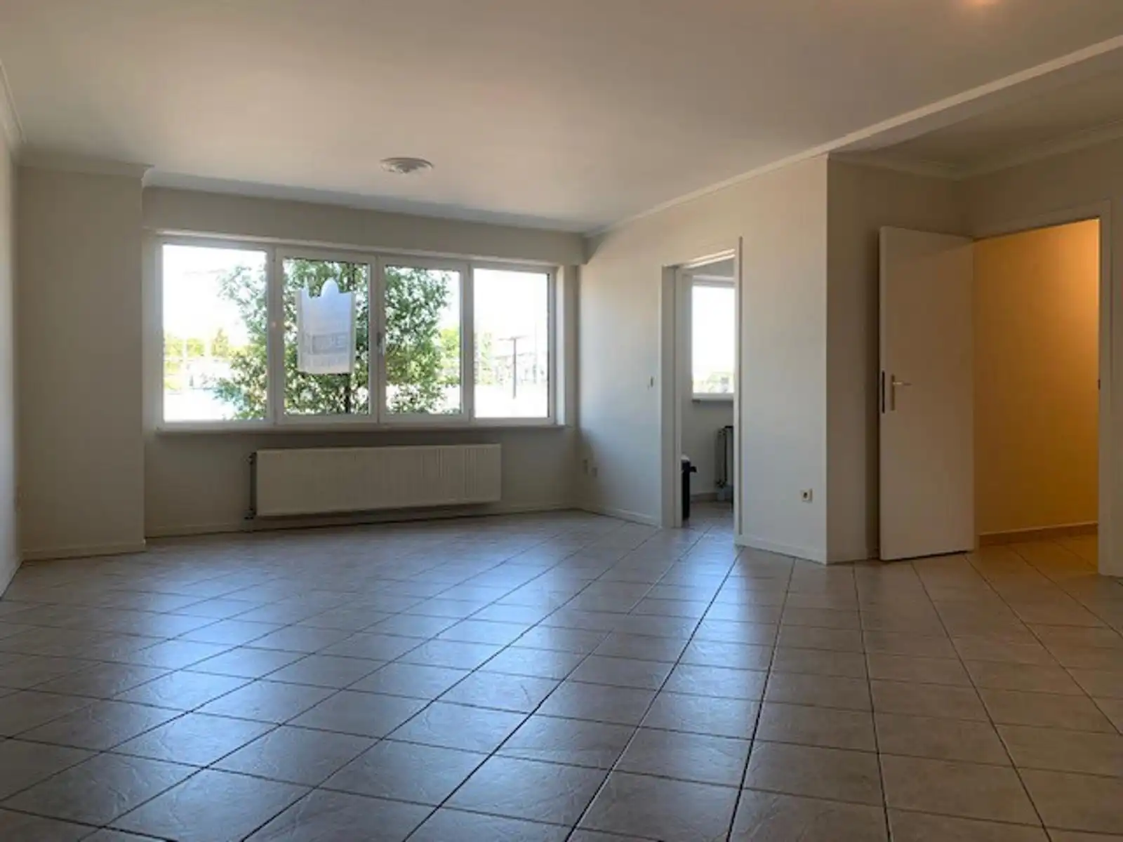 Ruim appartement in het centrum met 2 slaapkamers  en terras foto 5