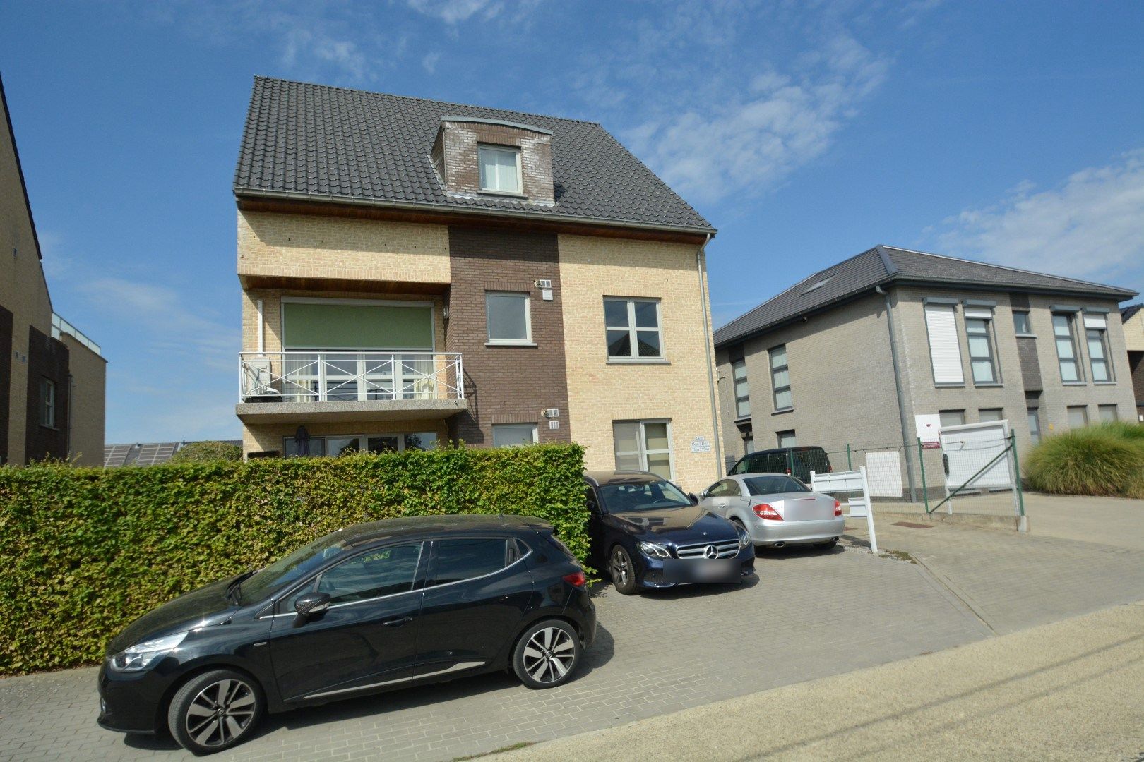 INSTAPKLAAR APP 1e vd  MET GARAGE TE HULSHOUT	 foto 19