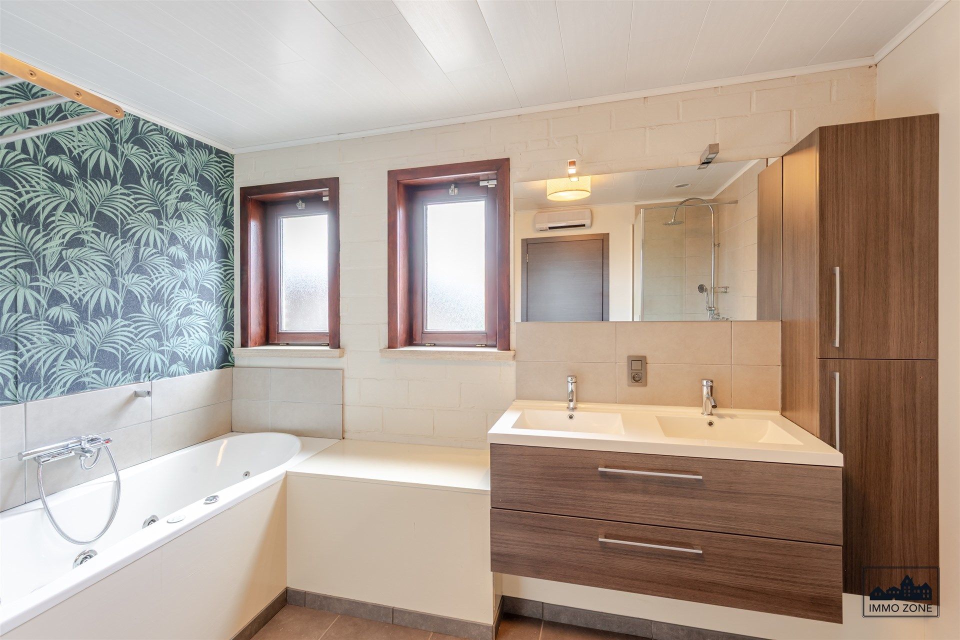 Ruime open bebouwing op riant perceel met mogelijkheden! foto 6