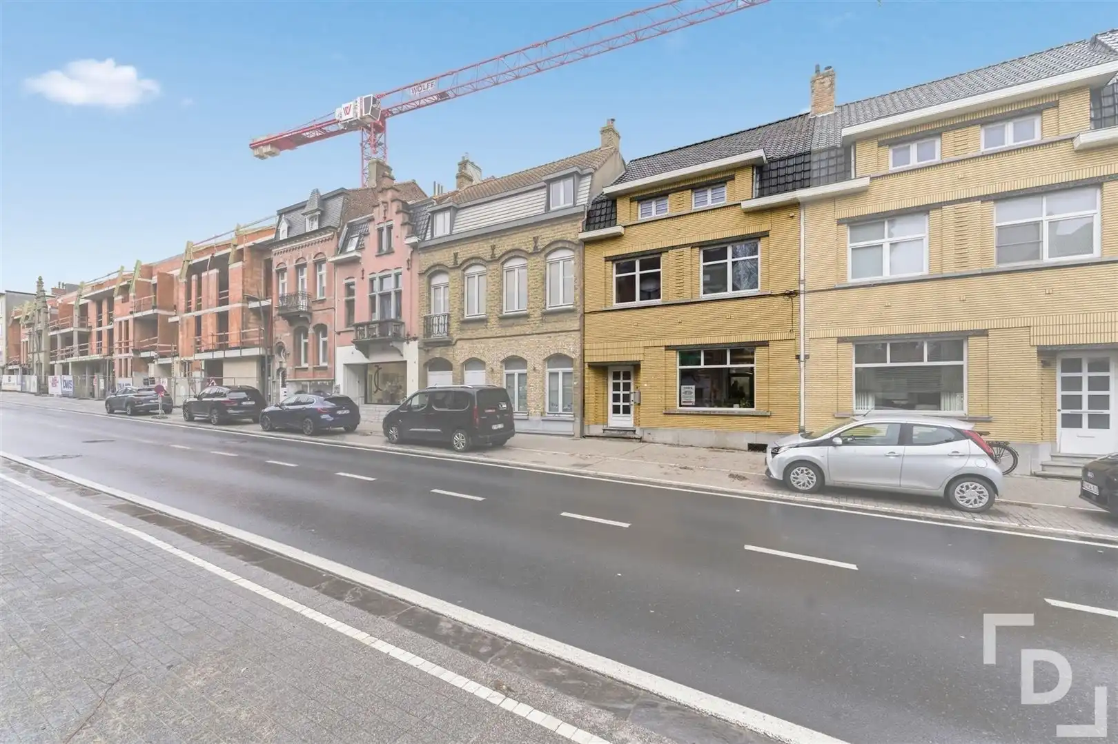 Gerenoveerde woning met huislift op toplocatie in Ieper. foto 20