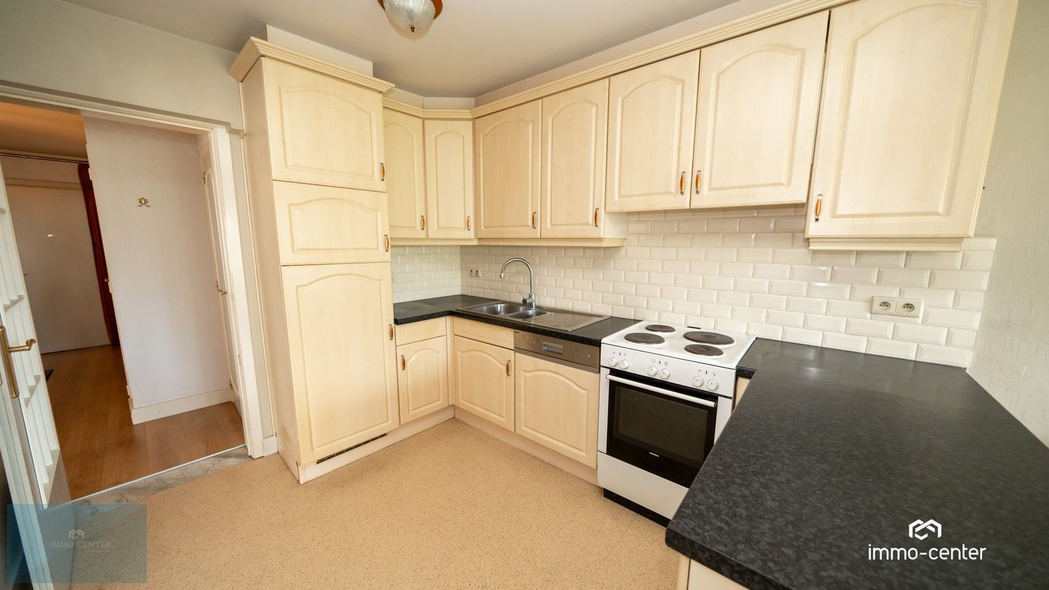 🏡 Instapklaar appartement met 2 slaapkamers in hartje Genk – Winterslagstraat 48 bus 4 foto 14