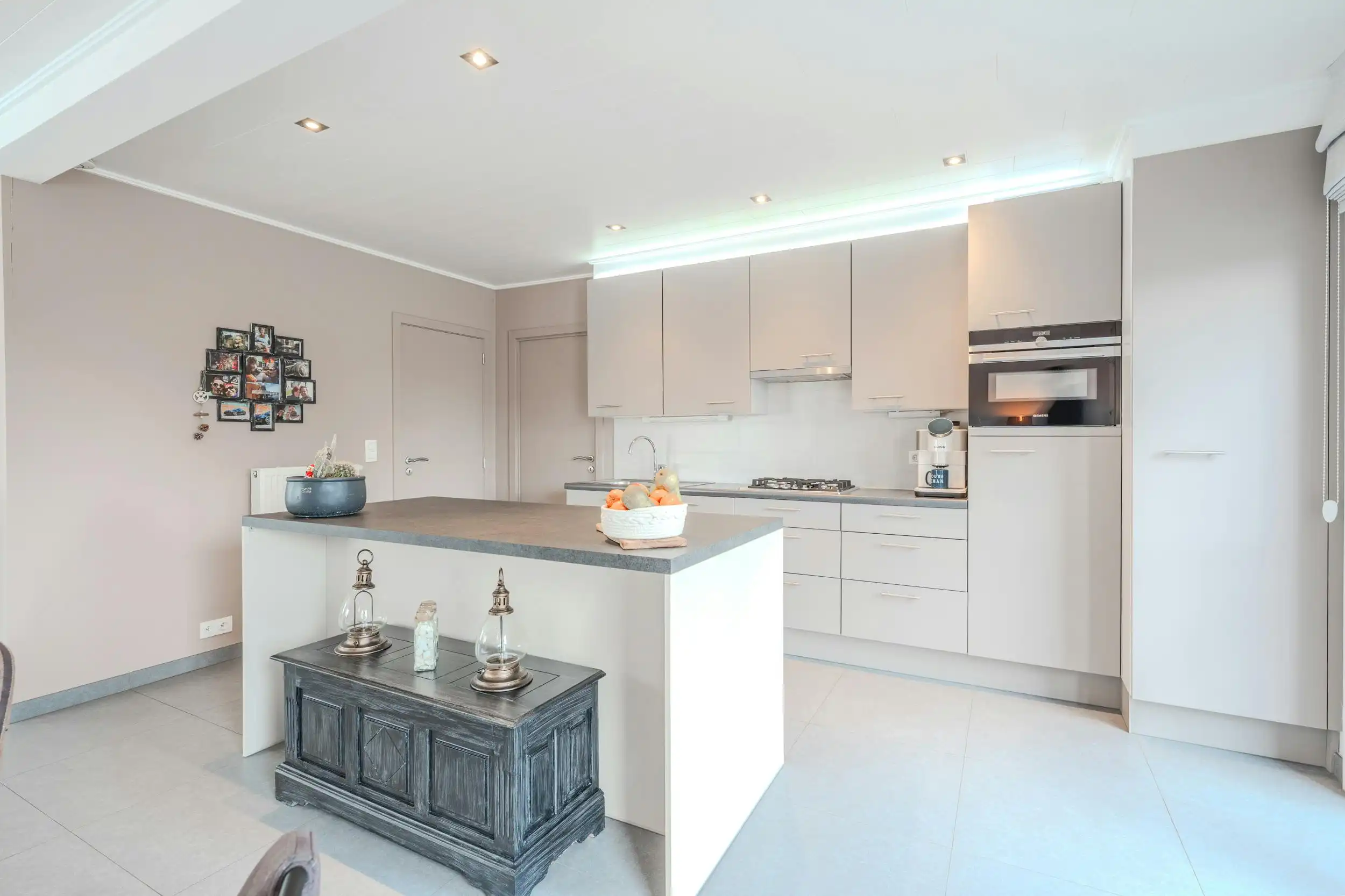 Volledig gerenoveerde bungalow met 3 slaapkamers te Westende! foto 6