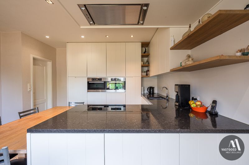 Charmante woning op 1.218m² met ruimte, groen en een prachtig uitzicht te Kleit foto 13