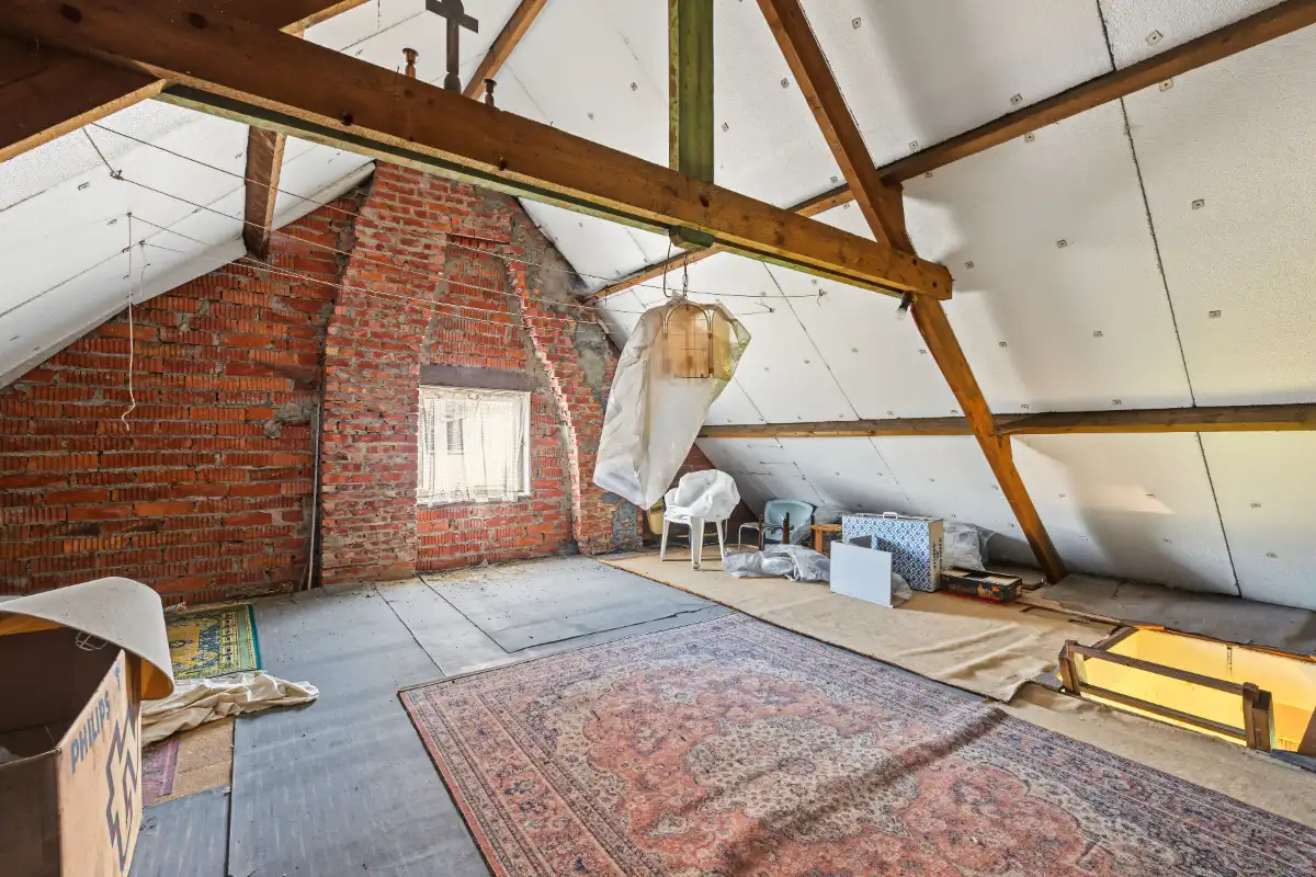 Te renoveren halfopen bebouwing met 3 slaapkamers foto 13