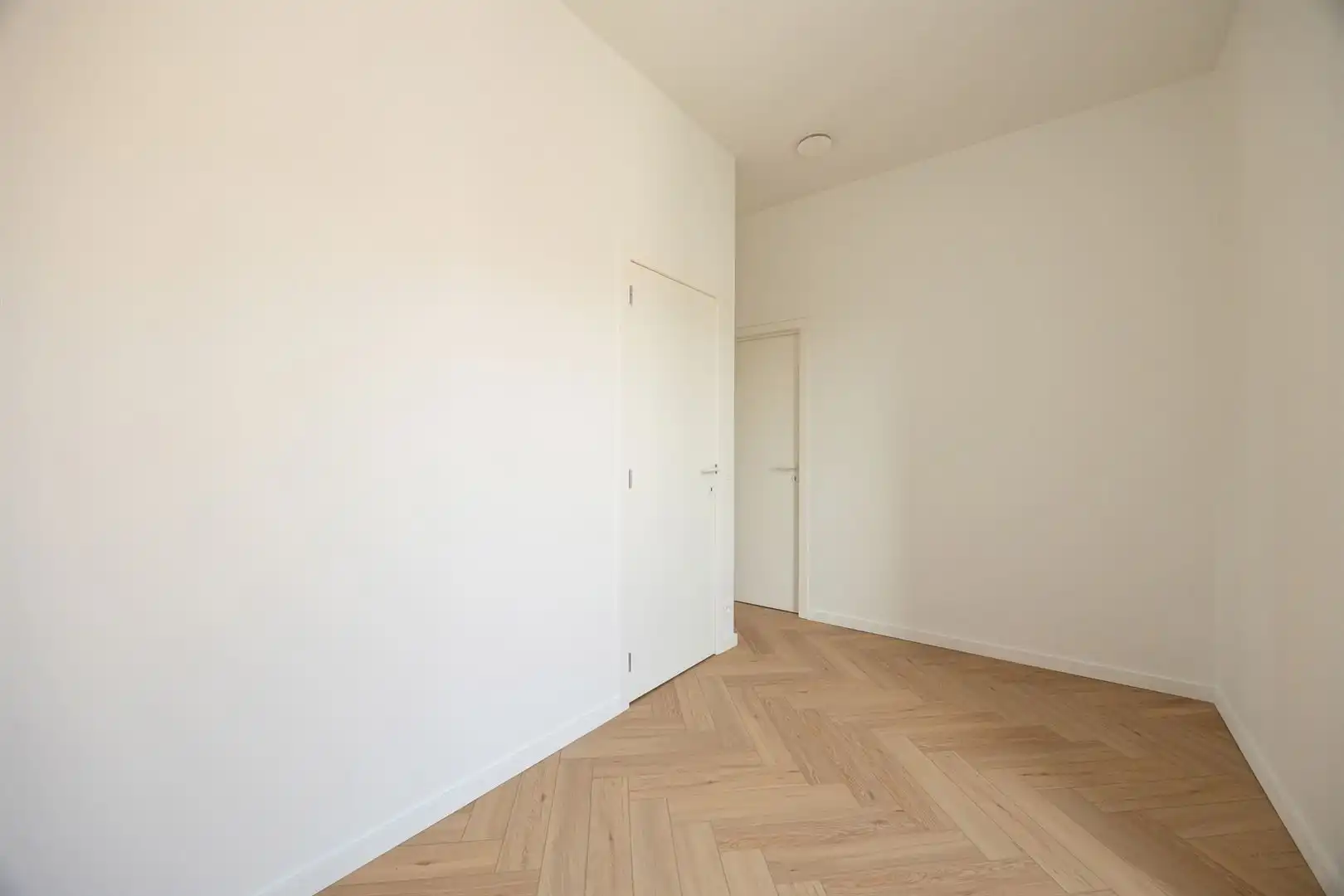 Gerenoveerd en instapklaar appartement met dakterras.  foto 6